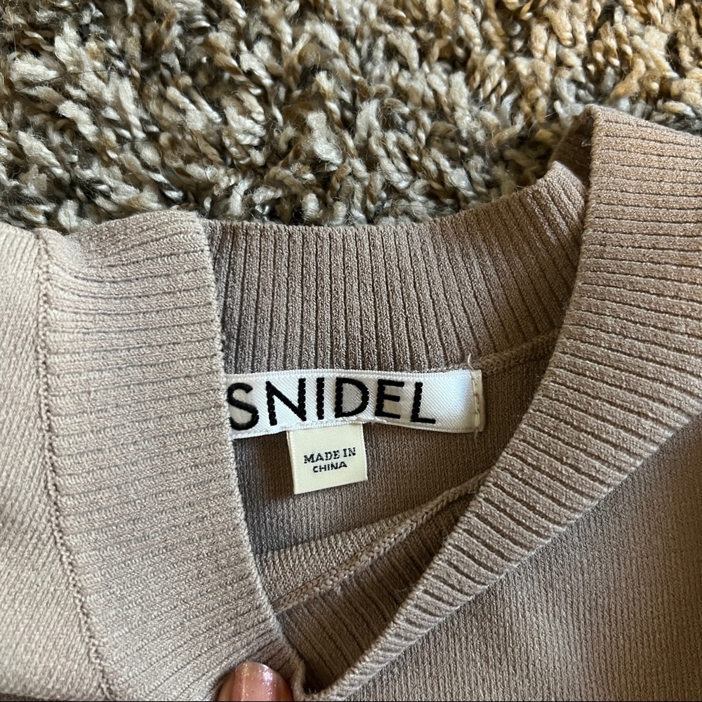 ❌SOLD❌ SNIDEL Ruffle Knit Top - Picture 6 of 9